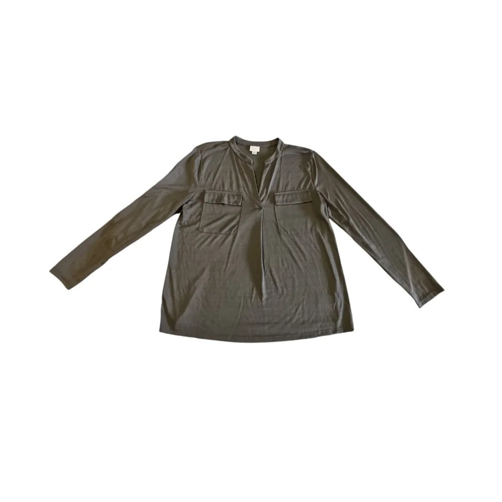 A New Day Top Womens M Olive Green Split Neck Long Sleeve Pocket Blouse Casual
